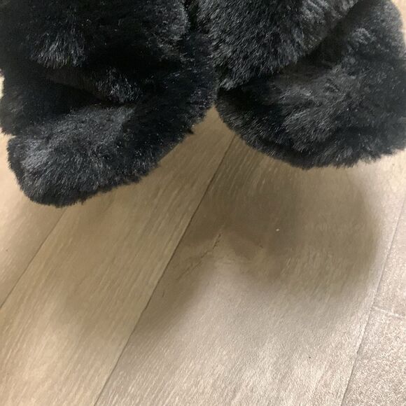 Womens Steve Madden Fluffy Faux Fur Criss Cross Comfy House Bedtime Slippers - Picture 4 of 7